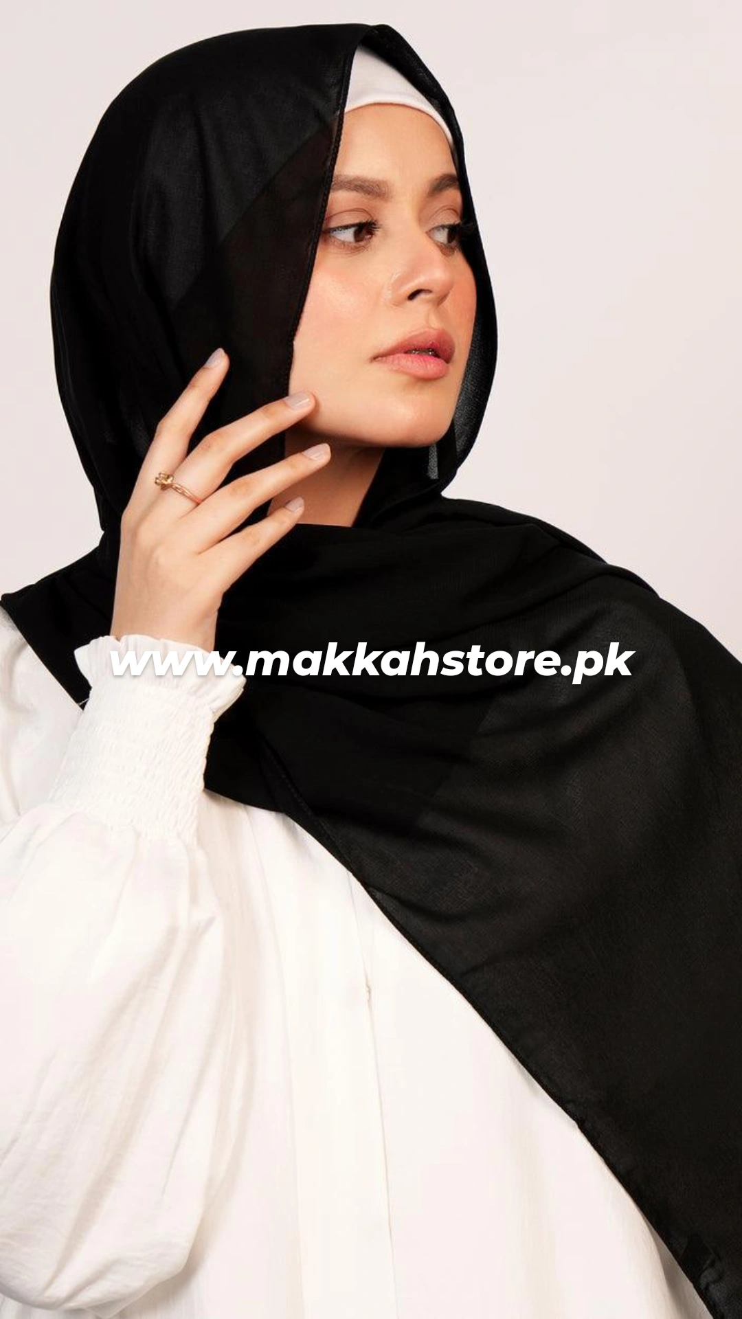 BLACK GEORGETTE CHIFFON HIJAB