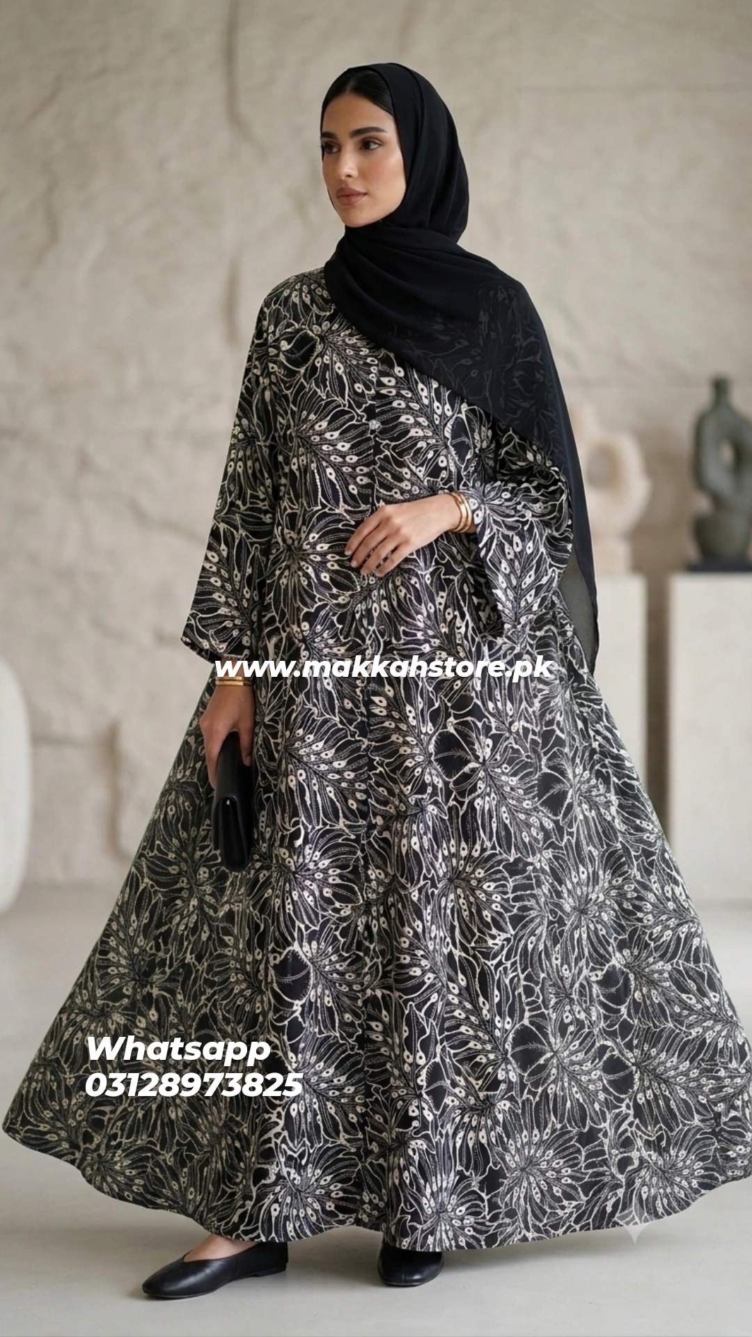 BLACK PRINTED ABAYA D2